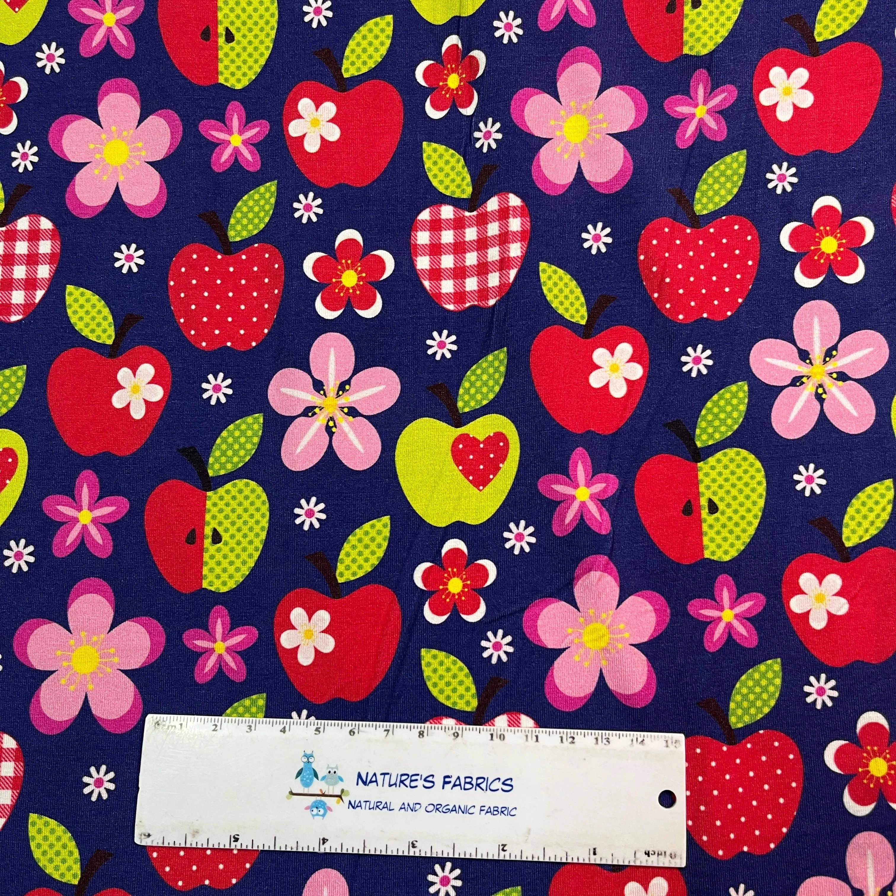 Apple Toss on Bamboo/Spandex Jersey Fabric