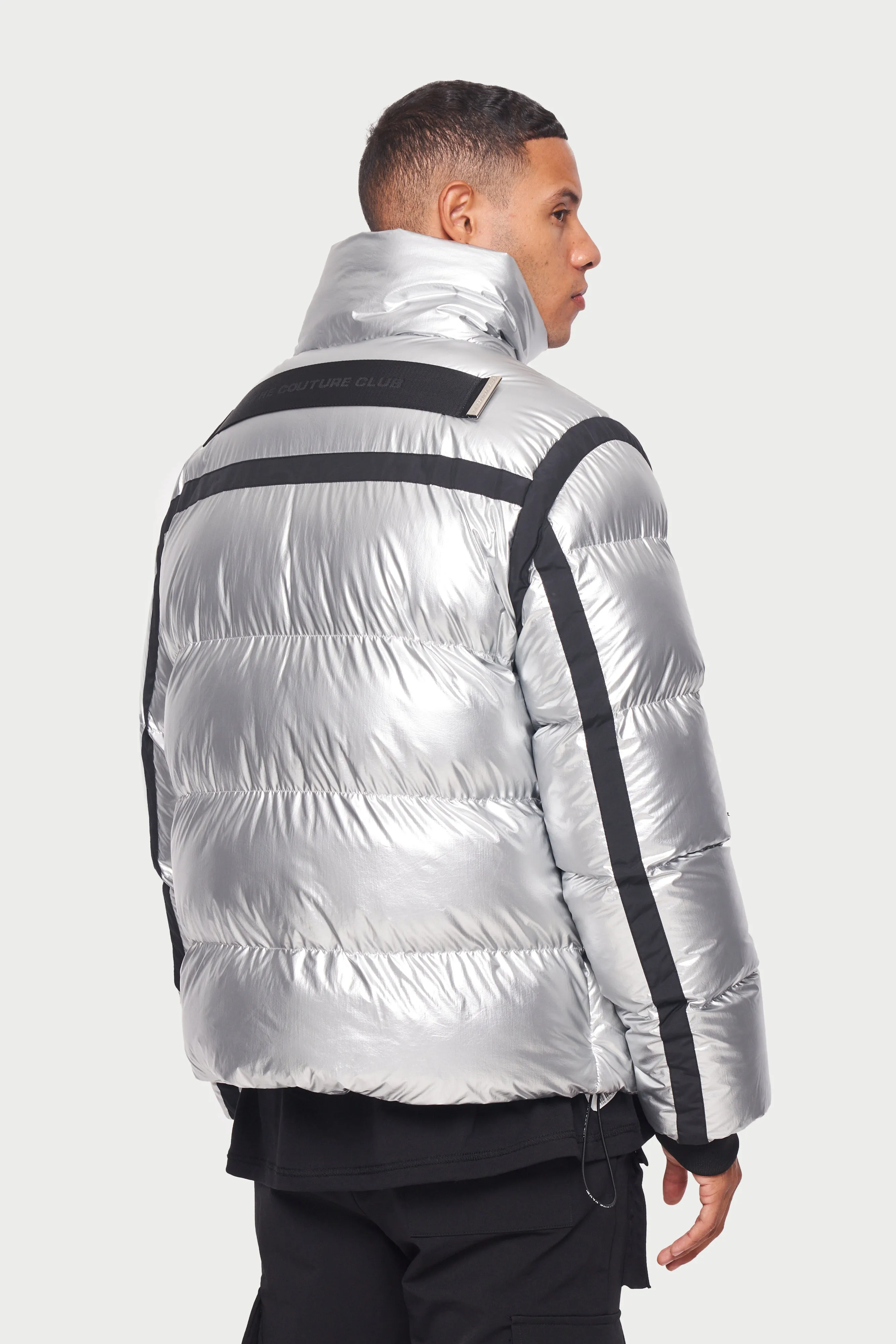 METALLIC TEXTURED PUFFER - SILVER