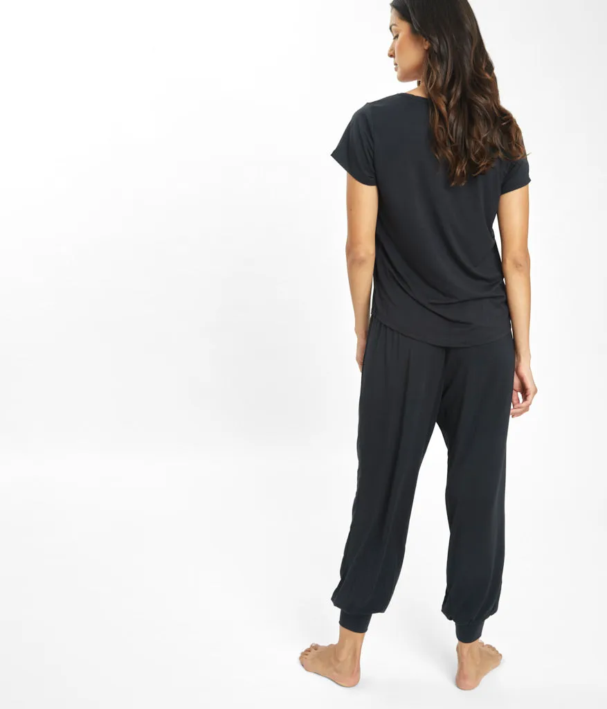 The All-Day Jogger: Jet Black